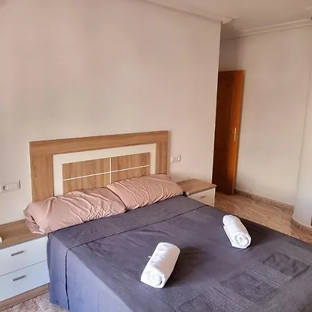 Grand à 5min De La *