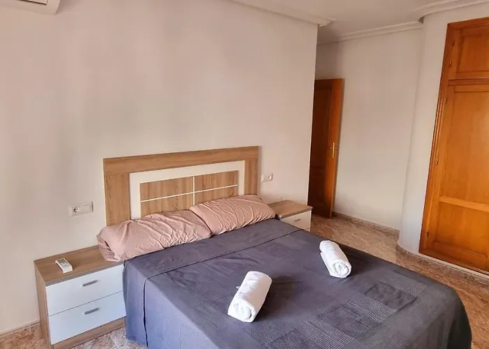 Grand à 5min De La *